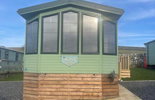 Monreith House | Immaculate 2-Bed Static Caravan at Monrieth