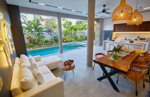 Amed Villa | Impeccably Designed 2 Bedroom Villa, Ketewel