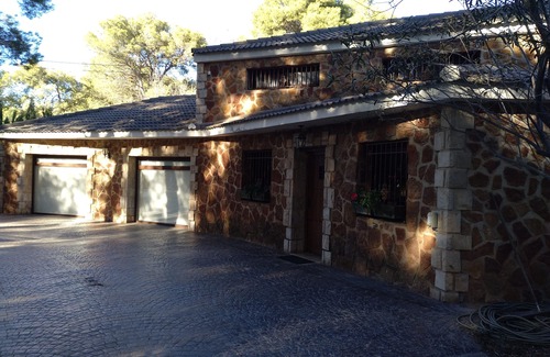 Sagunto Villa | Impressive chalet in a quiet rural area near to the beach