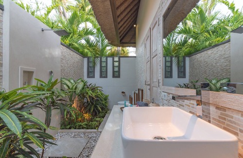 Banjartegehe Resort | In Balance Resort - Pool View Villa 4
