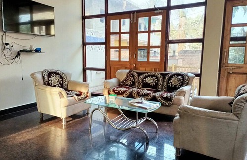 Puri Hotel | 13 m² Hotel ∙ 3 guests