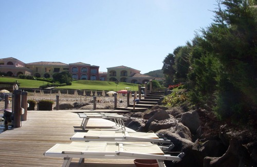 Capo Ferro Apartment | In elegant Residence with breathtaking views over the archipelago of La Maddalena.