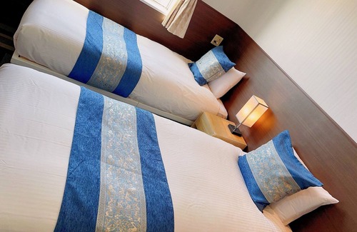Hashima Hotel | In front of GifuHashima station twin room withou/Hashima Gifu