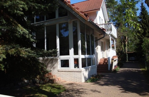 Schmoeckwitz Apartment | in-law flat in single family house, separate entrance, separate terrace