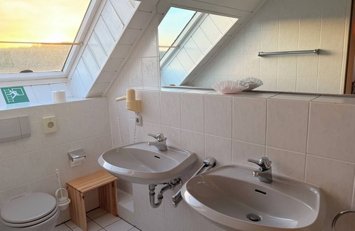 Zweifall Apartment | In & Out boarding house comfort for four rooms