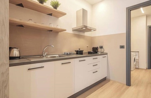Bassano del Grappa Apartment | [In Style Apartment] with free parking 3 minutes from the station and the center