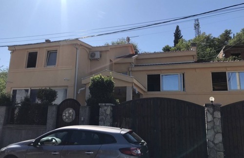 Podgorica House | in the center of Montenegro, 40 minutes from the sea