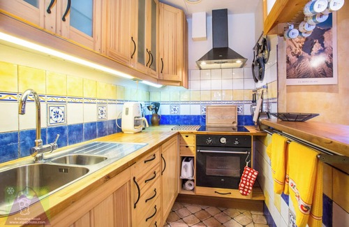 Chamonix City Centre Apartment | In the heart of Chamonix, in a quiet area - 65m2 - Fireplace and view of Mont Blanc