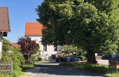 Ohlstadt Apartment | In the heart of Ohlstadt & at the foot of the Heimgarten