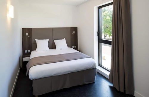 Dijon Hotel | In The Heart of The University Campus of Bourgogne! with Private Kitchenette
