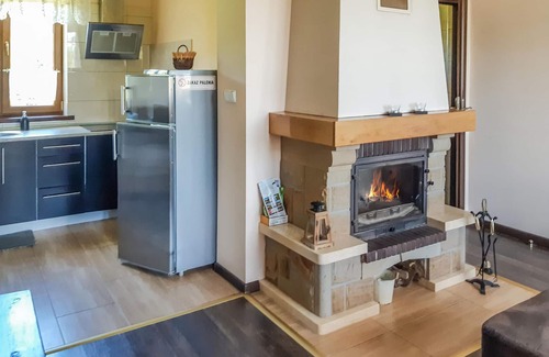 Lesko House | In the idyllic south of Poland, this cozy vacation home welcomes you in Lesko.