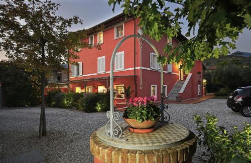 Ripa-Pozzi-Ponterosso Apartment | In Versilia