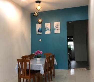 Padang Saujana House | Ina Homestay Jerantut