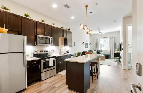 Golden House | Incredible Golden Location Close to Red Rocks and School of Mines