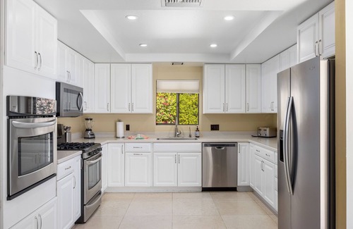 Old Las Palmas House | Incredible Old Las Palmas location, a 4000 Sq Ft Beautiful home