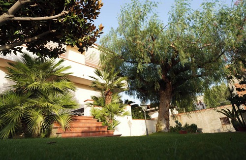 Bocale House | Independent apartment with garden