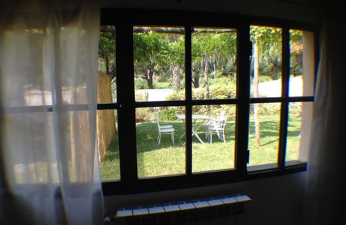 Spotorno House | independent house in green private park