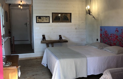 Rabastens House | INDEPENDENT ROOM IN CHARMING HOUSE "country spirit"