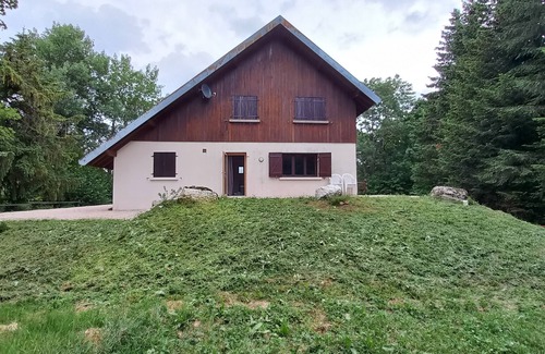 Cerniebaud Ski Chalet | Individual chalet close to the Haute Joux Nordic area