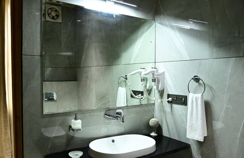 Sanwer Bed & Breakfast | INDORE INTERNATIONAL CONVENTION CENTER
