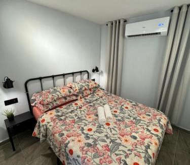 Central Seberang Perai House | Industrial Loft Tinyhouse Homestay - 2 Queen Bed, Free Netflix, Prime & Wi-Fi Near Bukit Mertajam