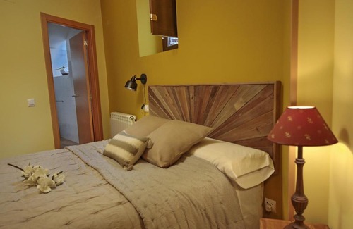 Arevalo Apartment | Infanta Isabel