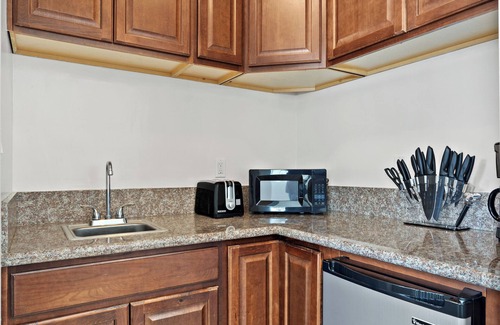 Mar Vista Apartment | ING4A -Welcoming Studio apartment with WiFi in vibrant Los Angeles