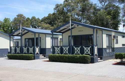Emu Plains Resort | Ingenia Holidays Nepean River