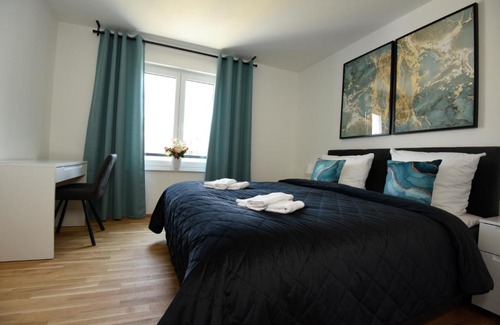 Markgroningen Apartment | InHomeVision Neubau, Design, Balkon, Barrierefrei, WLAN