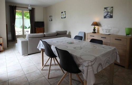 Saint-Aubin-la-Plaine House | Inn Saint-Aubin-la-Plaine, 2 bedrooms, 4 people