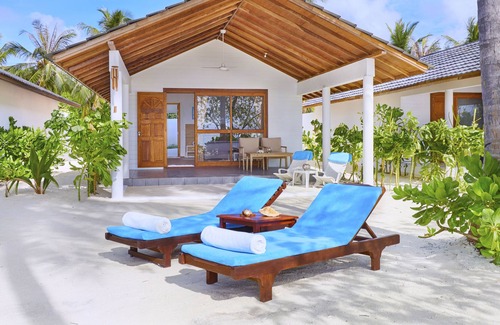 Innahuraa Hotel | Innahura Maldives Resort