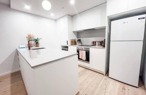 Reid Apartment | Inner City | Pool | Parking | Self check-in | Pets