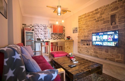Tyre Apartment | InnTown