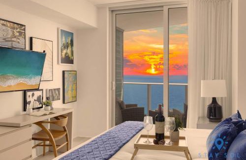 Hollywood South Central Beach Apartment | Insane Ocean View Balcony - Beachfront Condo - Pool