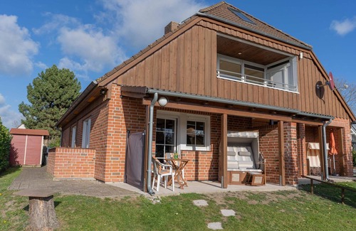 Fehmarn Apartment | Inselblume 57 - vacation home with dog in Meeschendorf