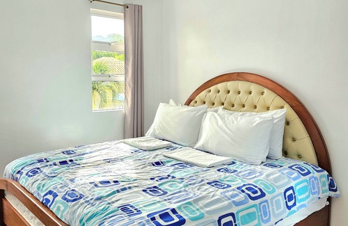 Pansol Resort | Inspired by Greece, perfected for you. At The Mykonos Hot Spring Resort.