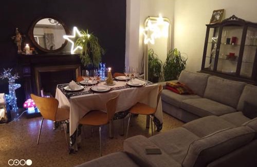 Cartelle House | InterNational