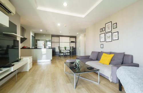 Na Di Apartment | Internet celebrity train night market swimming pool free WiFi mrt 100m