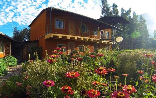 Caraz Hotel | IntiRumi Inn