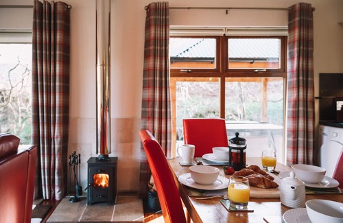 Fort William Ski Chalet | Inverskilavulin Estate - Beinn Bhan Lodge