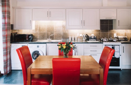 Fort William Ski Chalet | Inverskilavulin Estate - Beinn Bhan Lodge