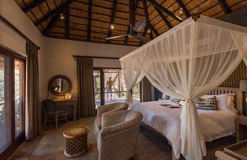 Thorny Bush Game Reserve Cabin | Inyati Game Lodge