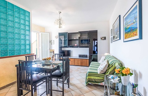 Pantai Apartment | Iolanda by Interhome