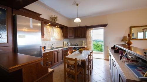Agia Kiriaki Apartment | Ionian View Apartments - Parga Panoramic Seaview Gems