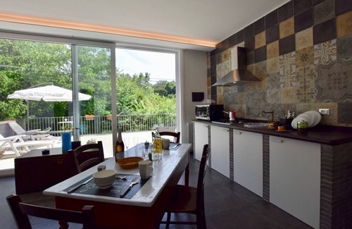 Ragusa House | IRMINIO GARDEN Holiday Home B&B Home Restaurant