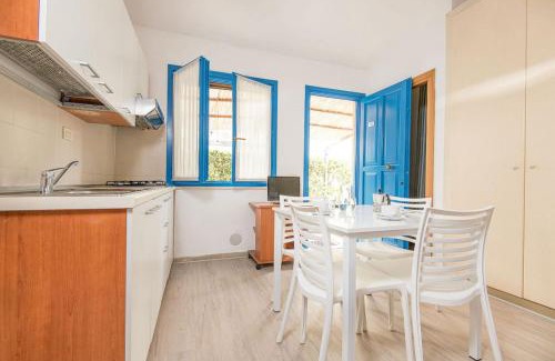 Piombino Apartment | ISA-Appartament plus with mezzanine, 4 beds, air conditioning and private outdoor area in Village with 6 swimming-pools
