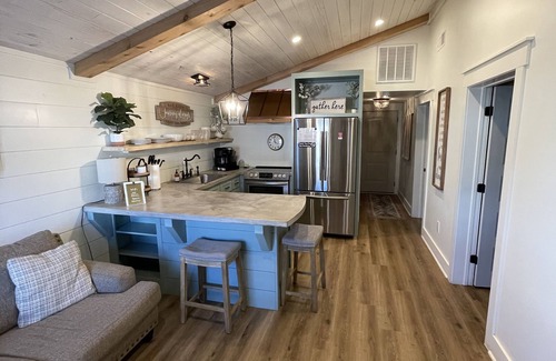 Iuka Cottage | Isla's Cottage Beautiful Cottage w/Boat Parking