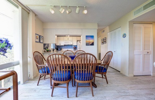 Sanibel Condo | Island Beach Club #P3B is a 2/2 vacation rental on Sanibel Island!
