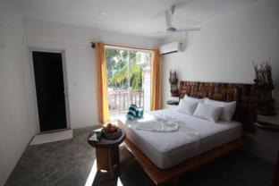 Fulidhoo House | Island Break