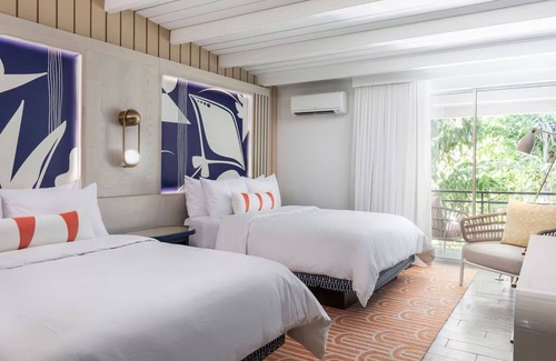 Islamorada House | Island Getaway: Relaxing Room w/Balcony Steps to Sandy Beach